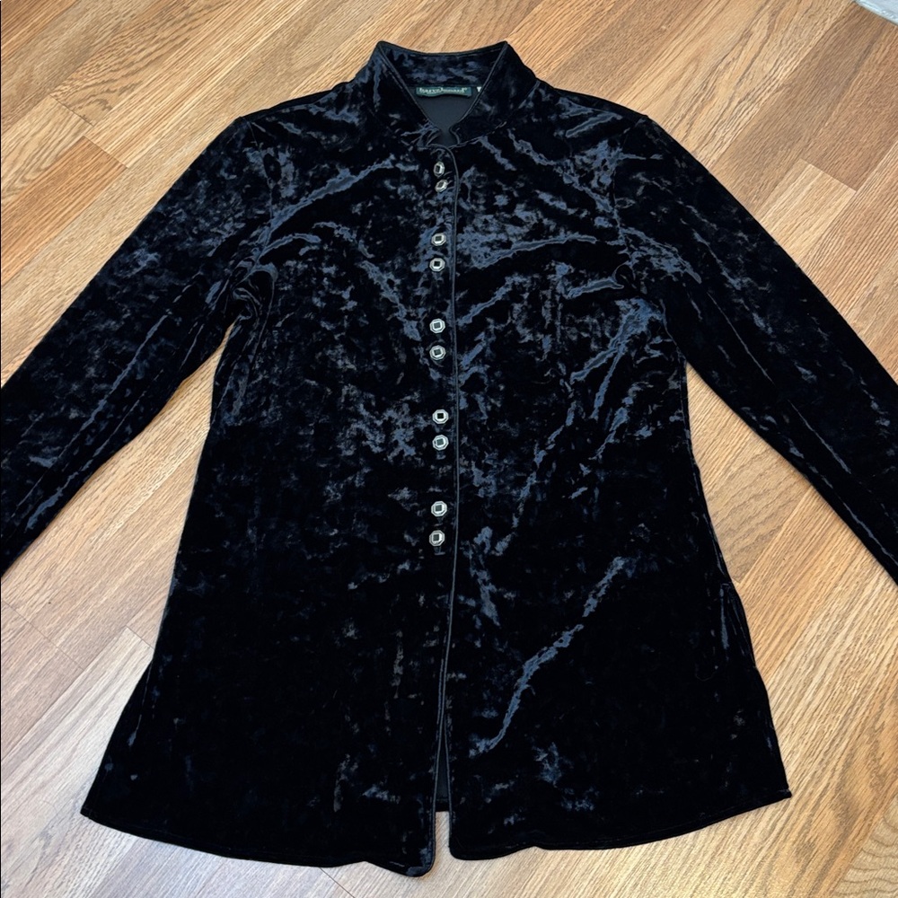 Harve Benard By Bernard Holtzman black crush velvet long sleeve top. Size M. - Picture 8 of 17